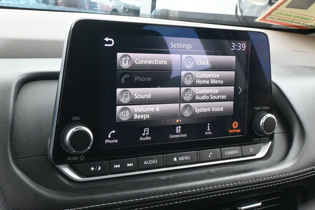 Used 2023 Nissan Rogue S FWD image 19