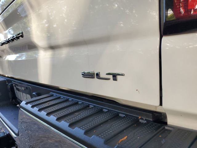 Used 2022 GMC Sierra 1500 SLT w/ SLT Convenience Package image 8