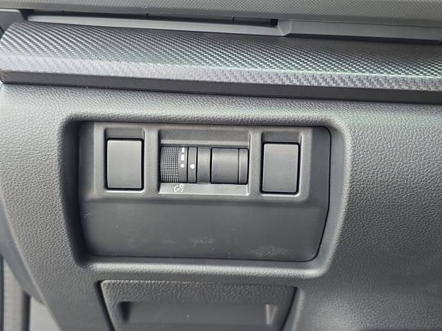 Certified 2025 Subaru Crosstrek 2.5i Limited w/ Popular Package #3A image 28