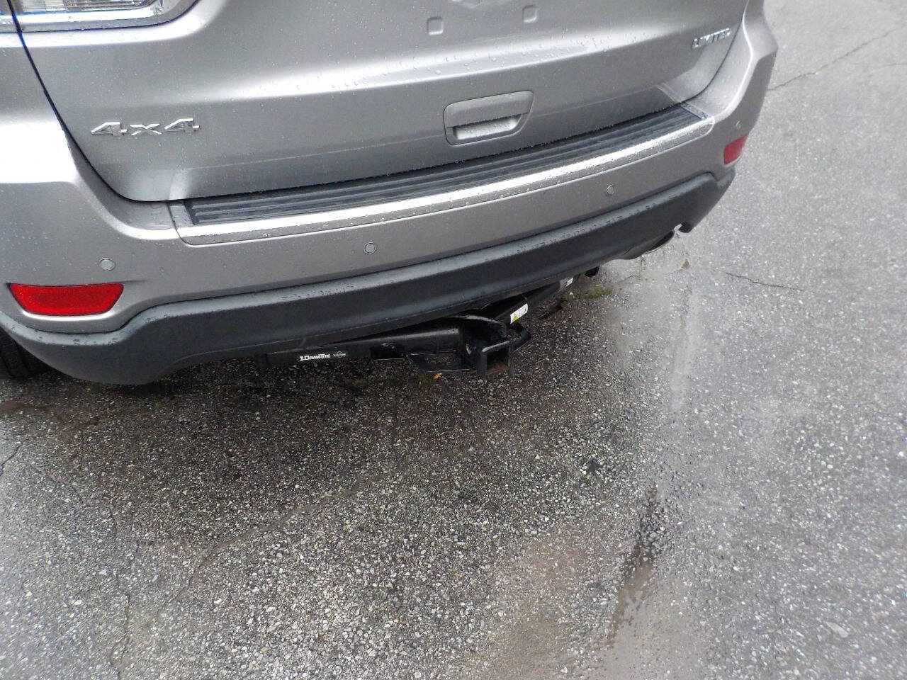 Used 2018 Jeep Grand Cherokee Limited image 9