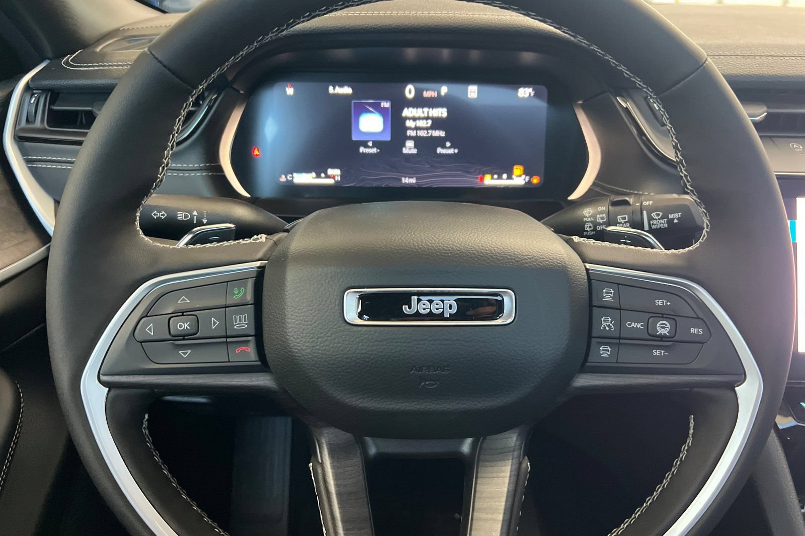 New 2026 Jeep Grand Cherokee Altitude AWD/4WD image 23