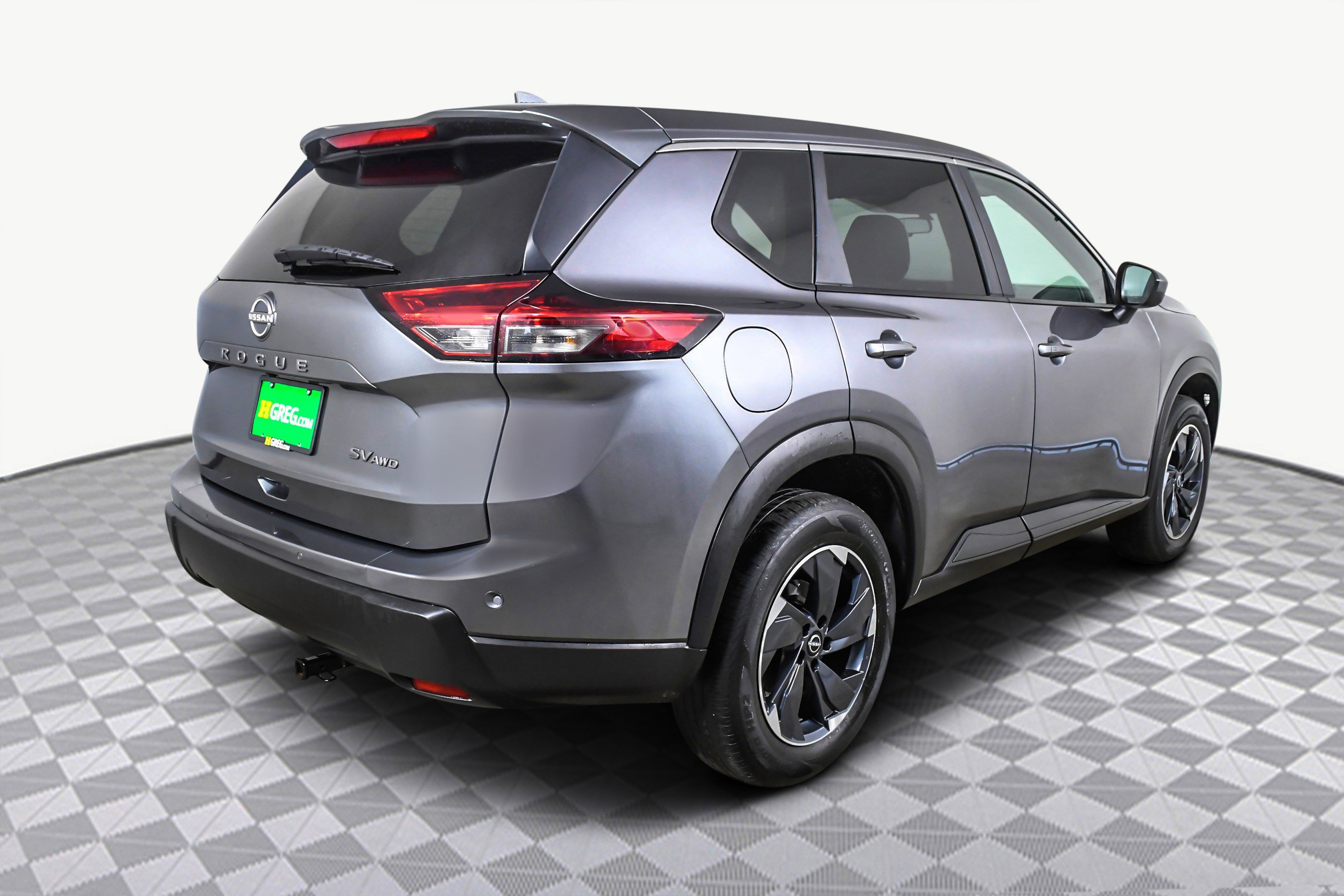 Used 2024 Nissan Rogue SV image 8