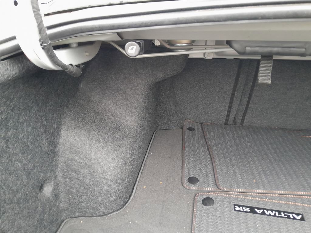 Used 2019 Nissan Altima 2.5 SR w/ SR Premium Package image 32