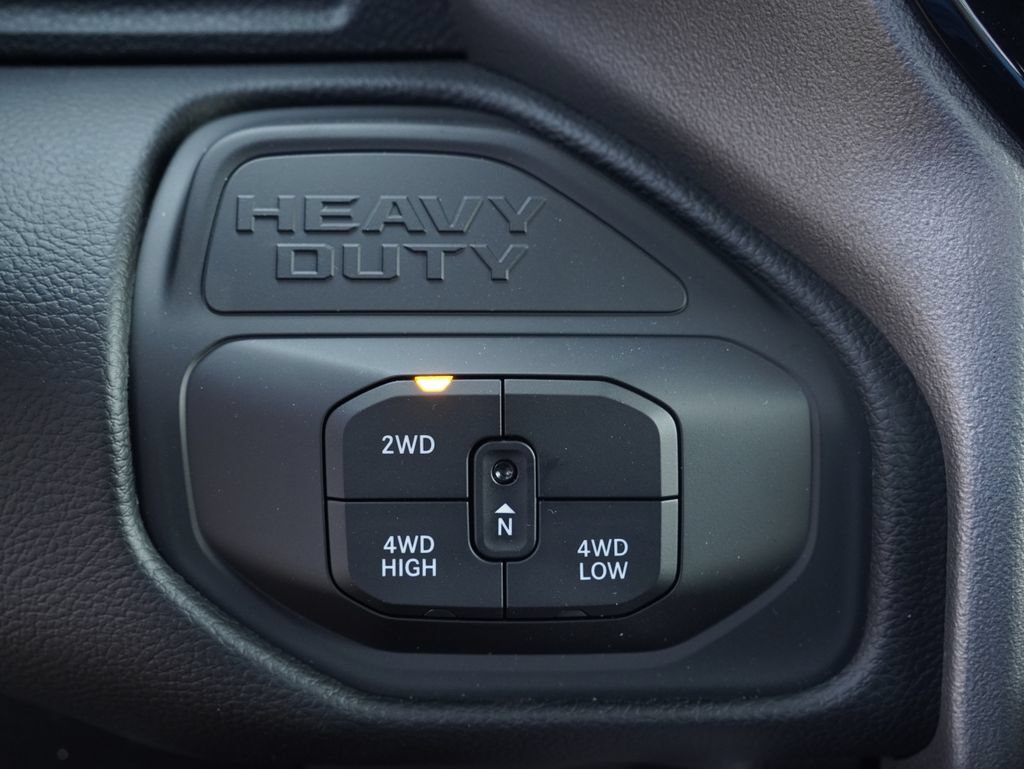 New 2026 RAM 2500 Laramie w/ Night Edition AWD/4WD image 20