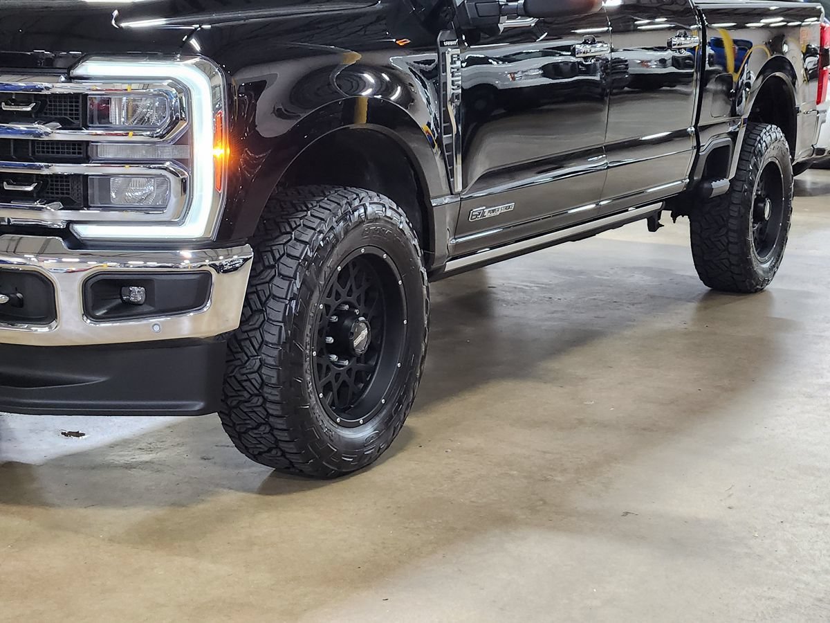 Used 2024 Ford F250 Lariat w/ Lariat Ultimate Package AWD/4WD image 17