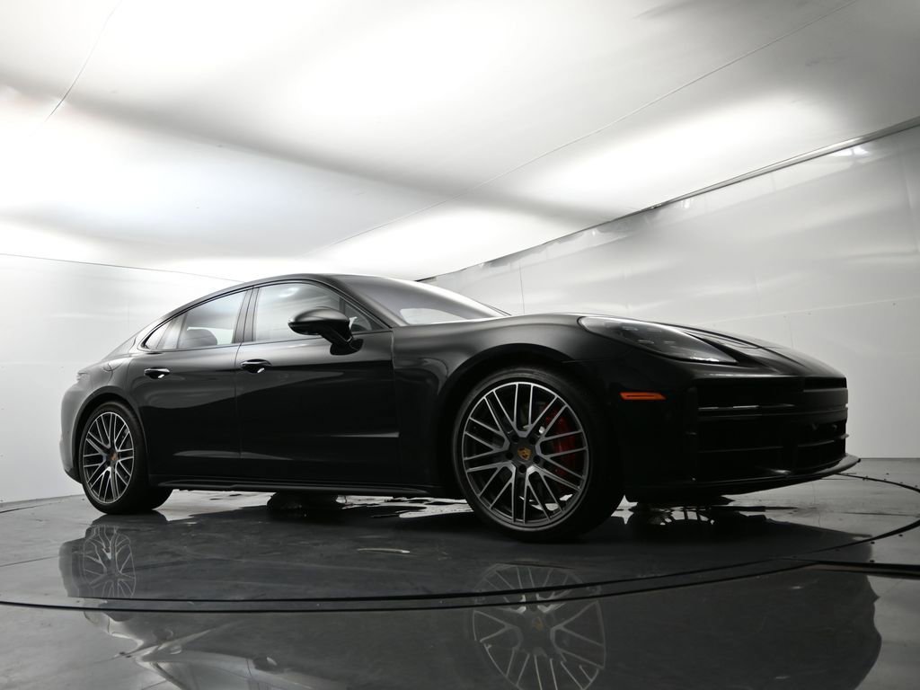 Certified 2026 Porsche Panamera GTS image 53