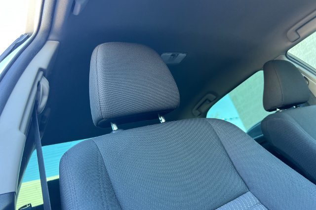 Used 2016 Toyota Camry LE FWD image 18