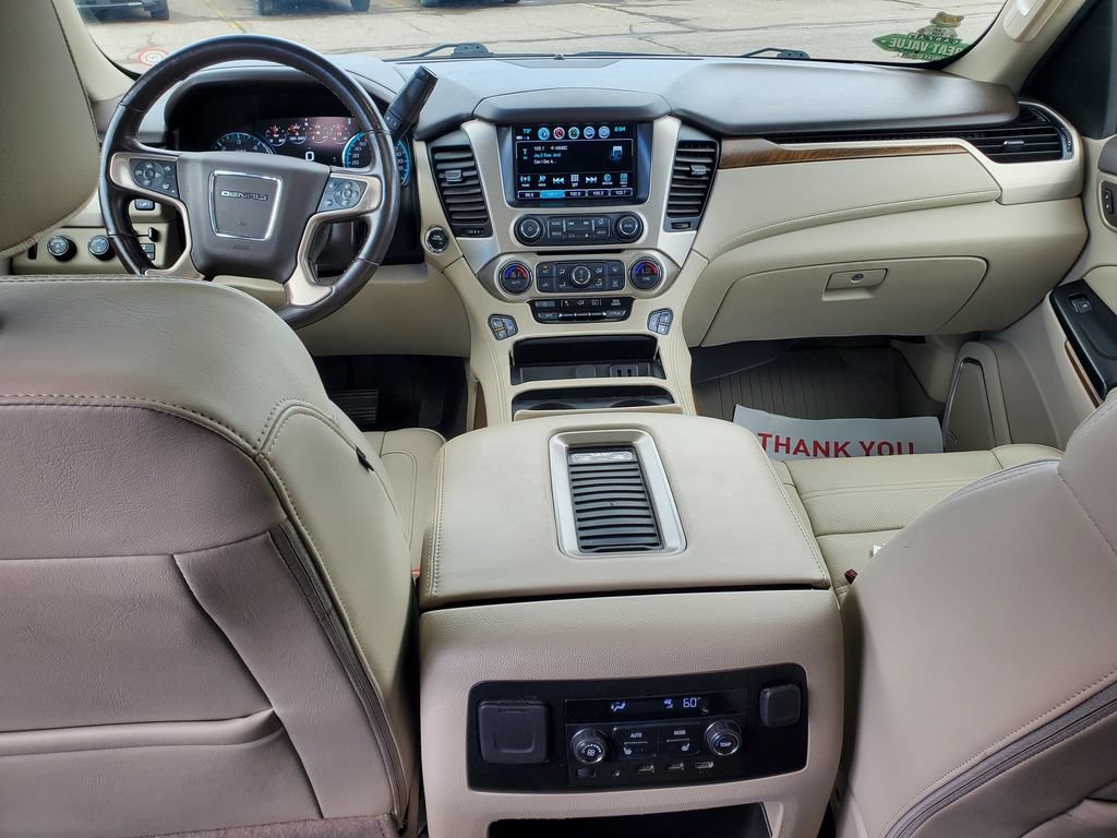 Used 2019 GMC Yukon Denali w/ Denali Ultimate Package AWD/4WD image 14
