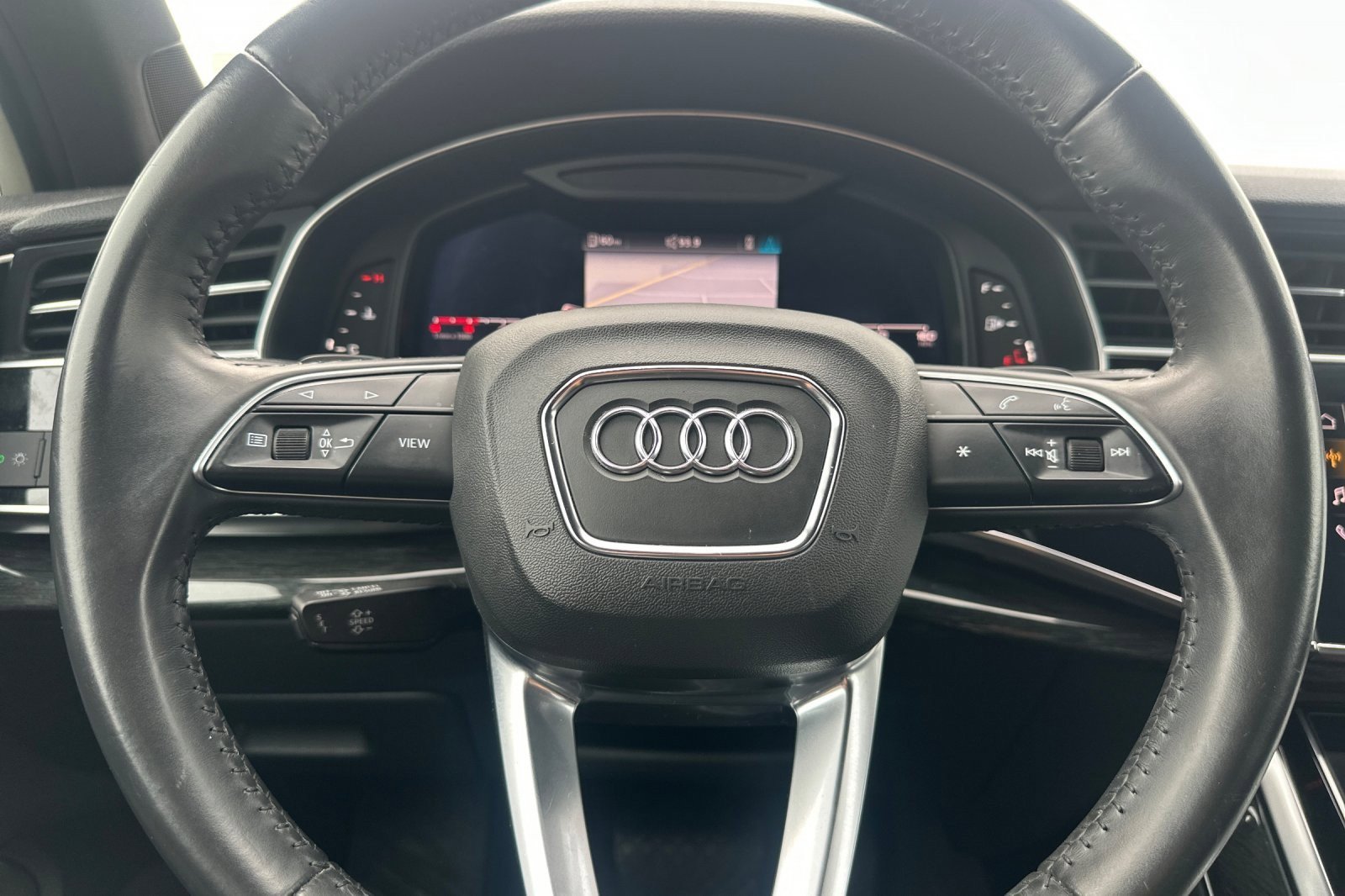 Used 2020 Audi Q7 3.0T Premium Plus image 24
