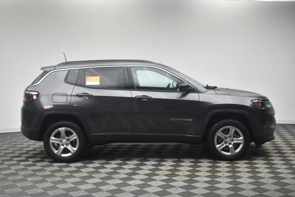 Certified 2023 Jeep Compass Latitude AWD/4WD image 11