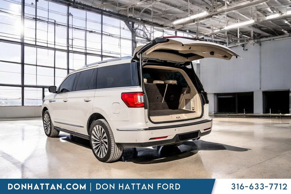 Used 2020 Lincoln Navigator Reserve w/ Luxury Package image 33
