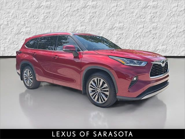 Used 2020 Toyota Highlander Platinum AWD/4WD image 1