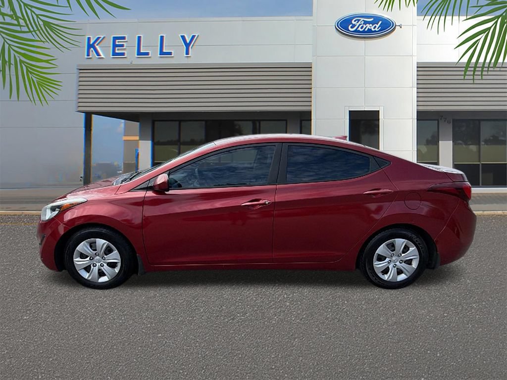 Used 2016 Hyundai Elantra SE FWD image 2