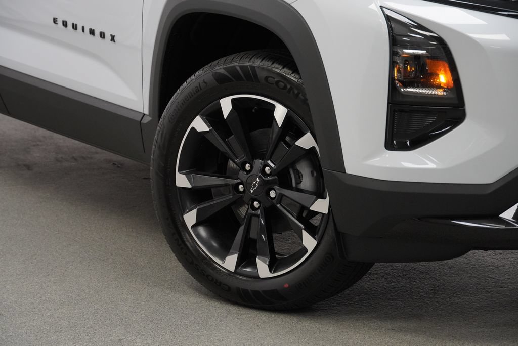 New 2027 Chevrolet Equinox RS AWD/4WD image 10