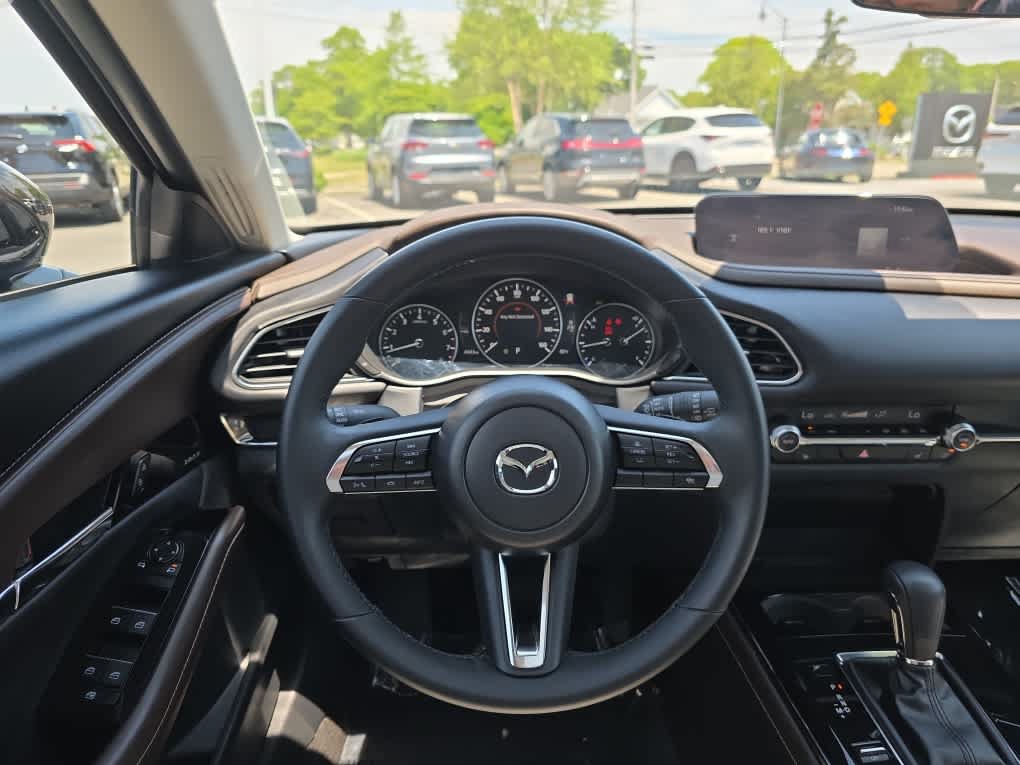 Used 2025 MAZDA CX-30 AWD 2.5 S w/ Premium Package image 16