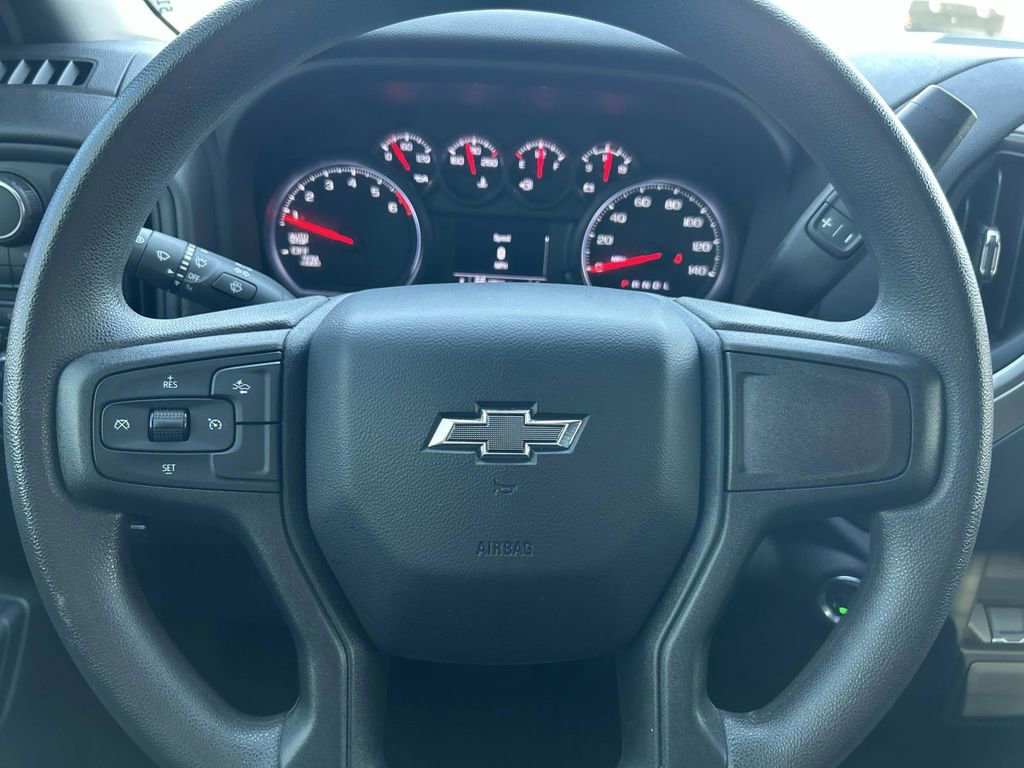 Used 2024 Chevrolet Silverado 1500 Custom Trail Boss w/ Turbomax Blackout Package image 30