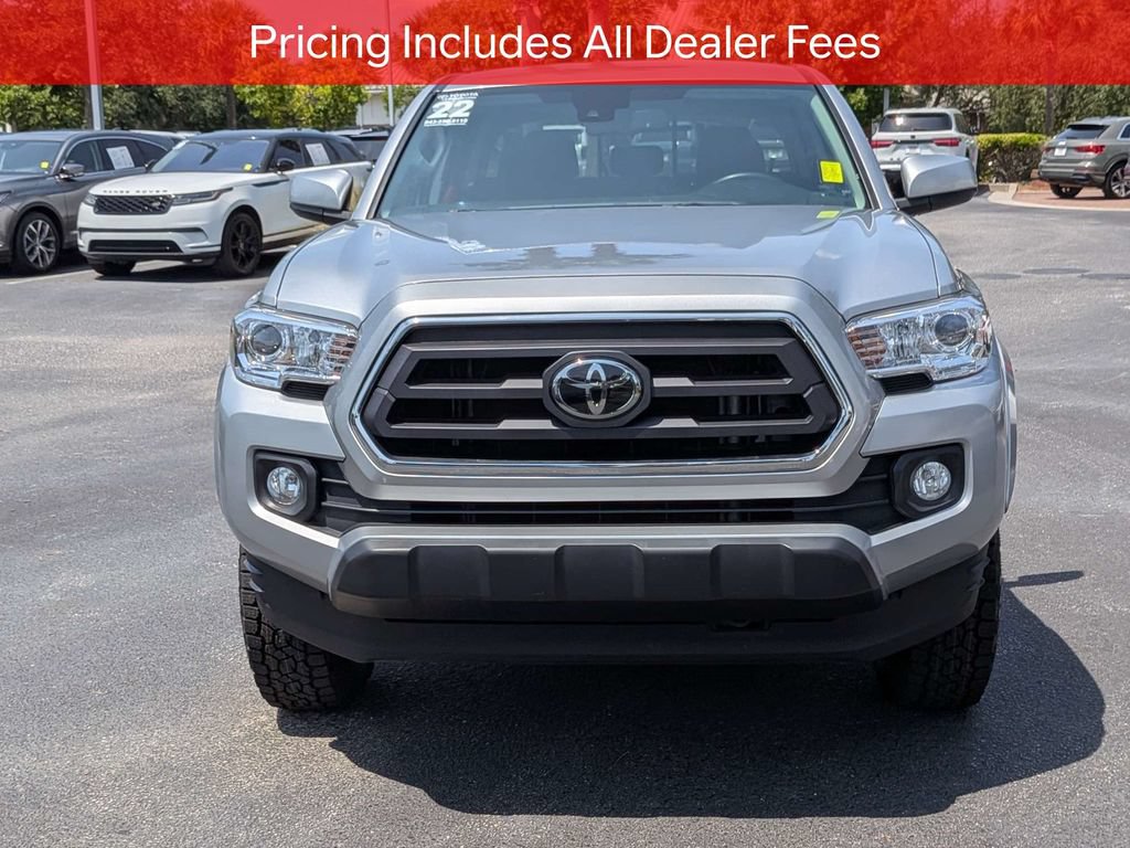 Certified 2022 Toyota Tacoma SR5 AWD/4WD image 11