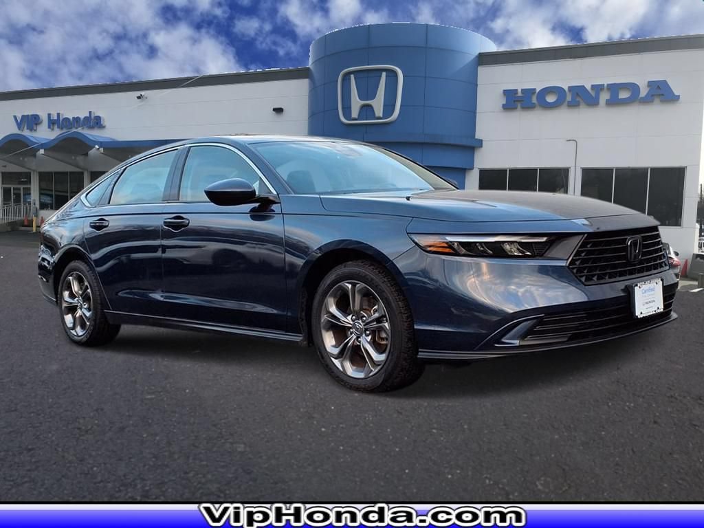 Used 2024 Honda Accord EX