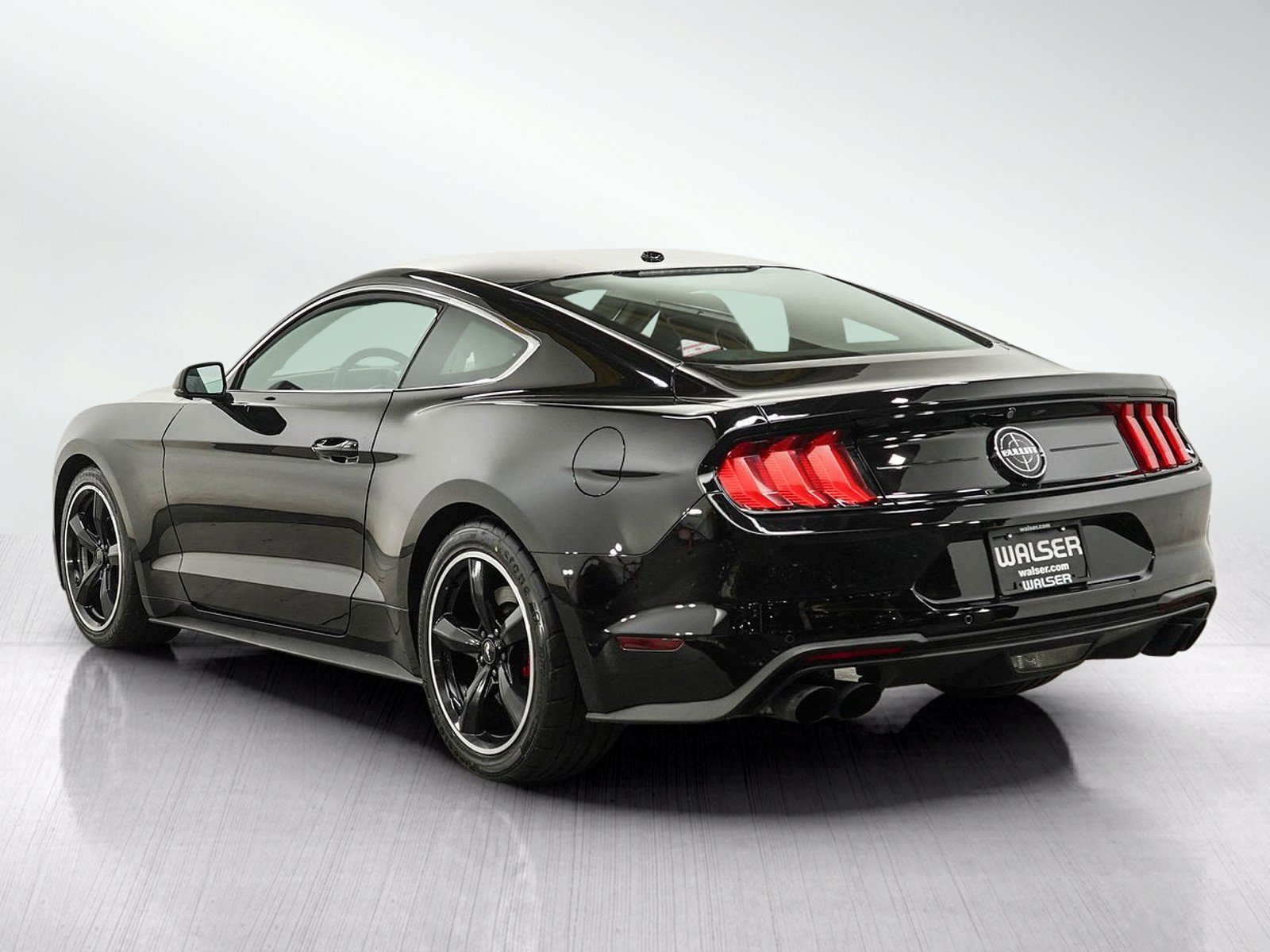 Used 2020 Ford Mustang Bullitt RWD image 3