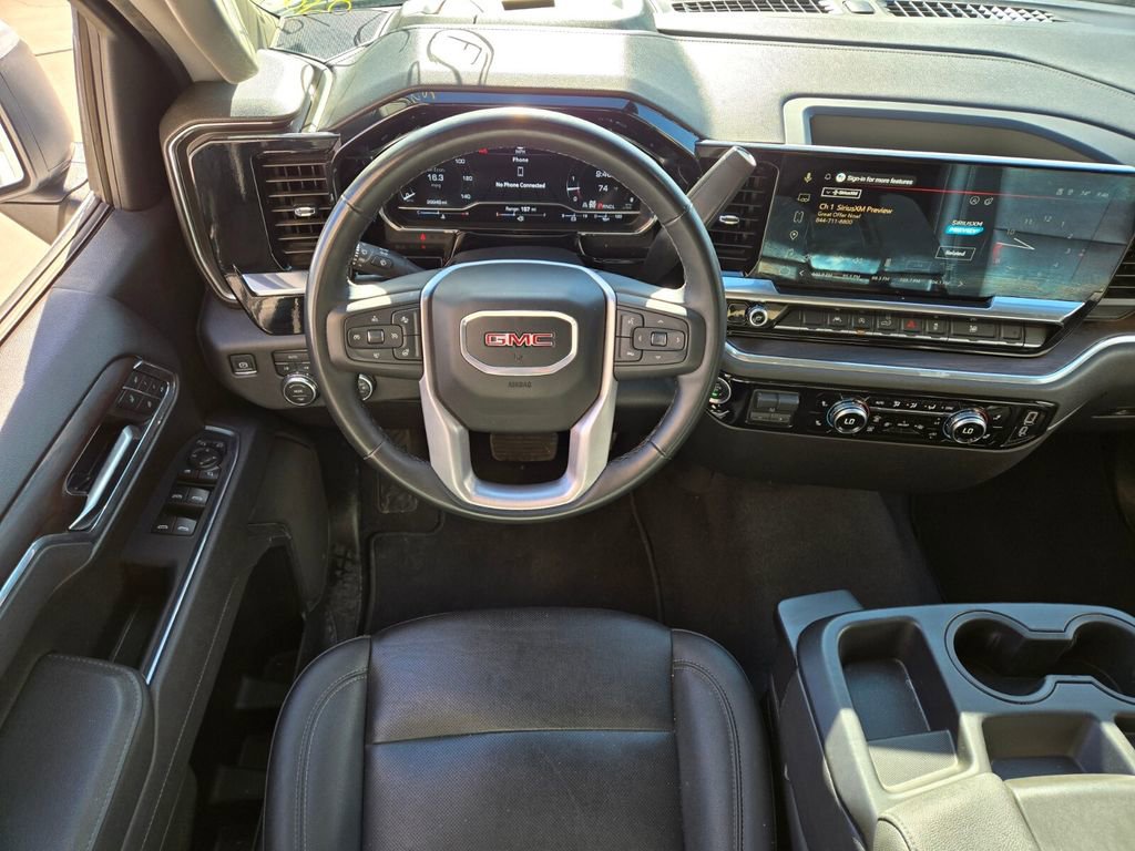 Used 2025 GMC Sierra 1500 SLT image 8