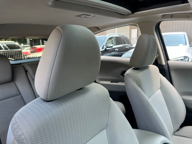 Used 2018 Honda HR-V EX image 31