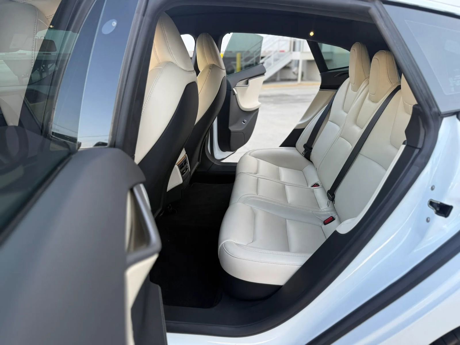 Used 2020 Tesla Model S AWD image 20