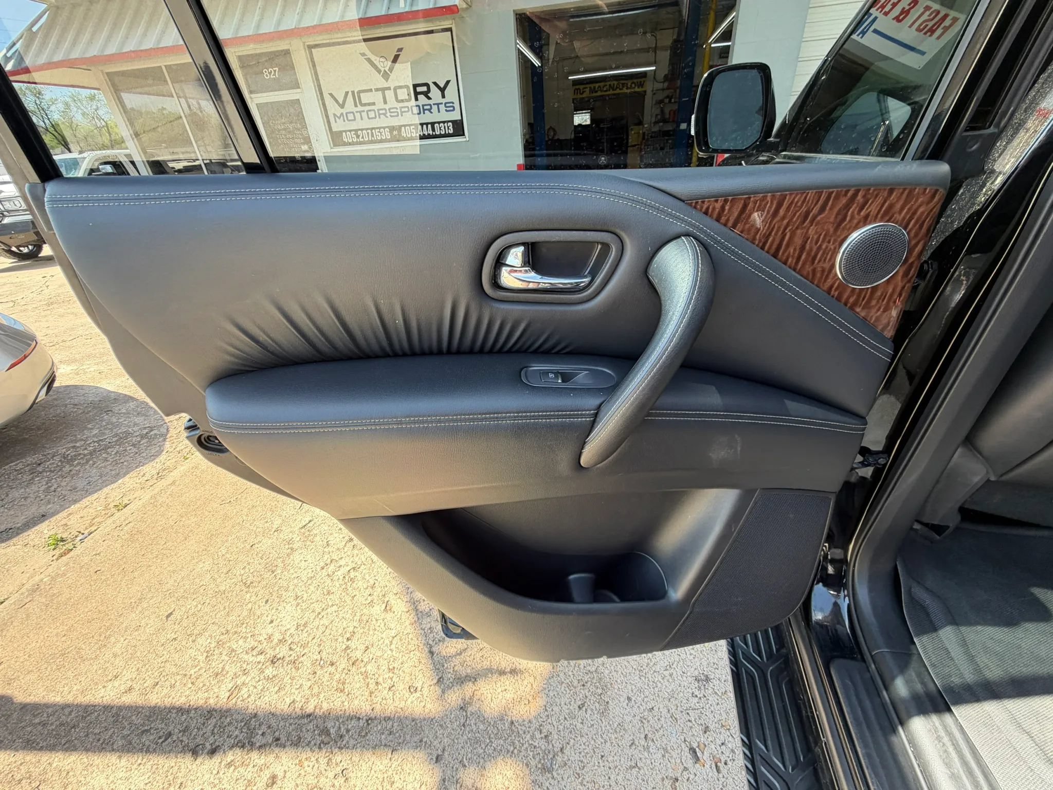 Used 2018 Nissan Armada SL w/ Moonroof Package AWD/4WD image 21