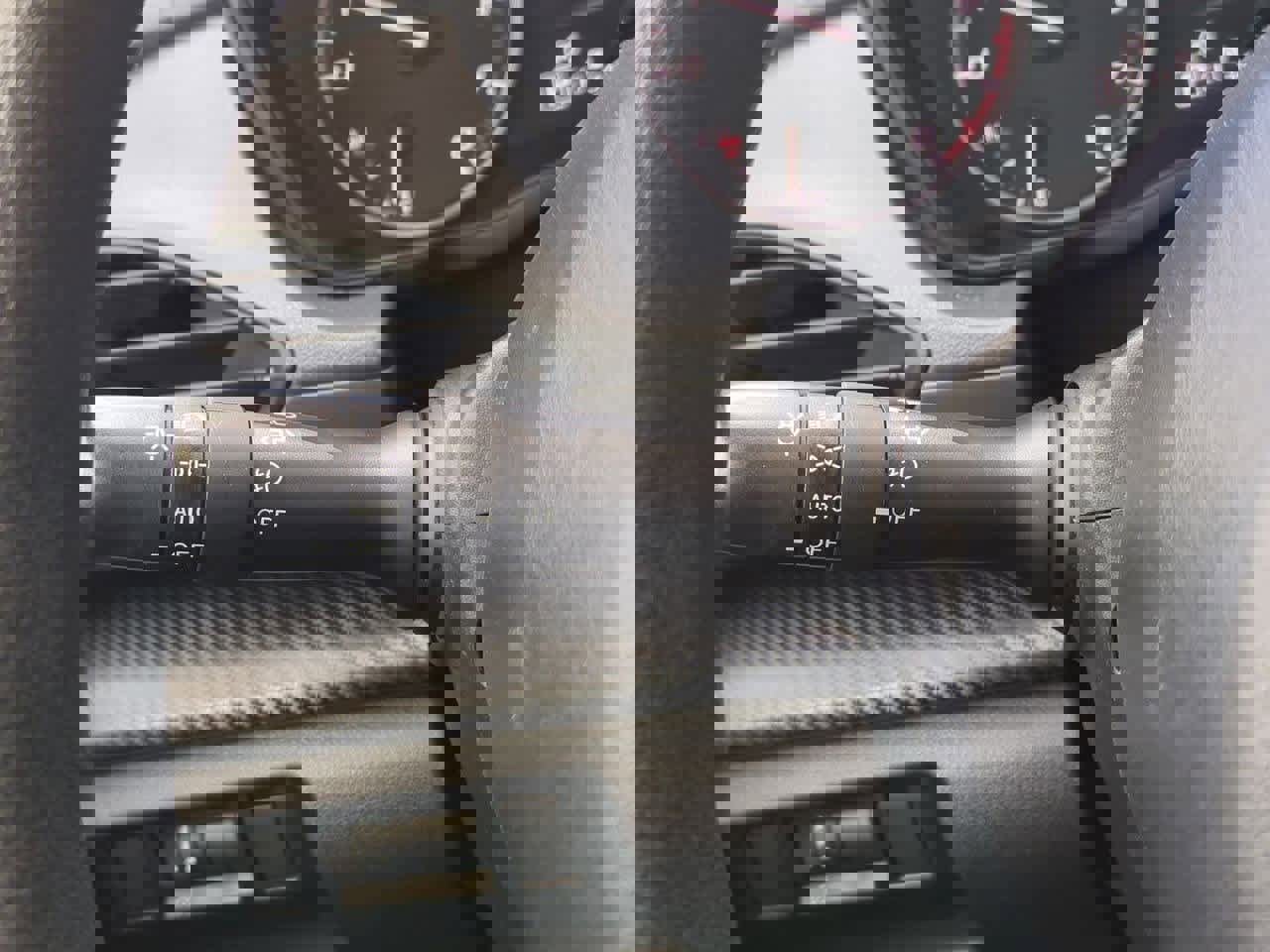 Certified 2024 Subaru Crosstrek 2.0i Premium image 27