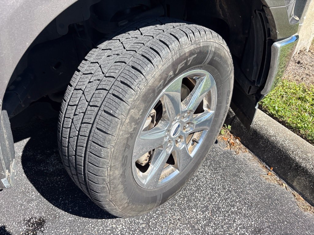 Used 2018 Ford F150 XLT w/ Equipment Group 301A Mid RWD image 9