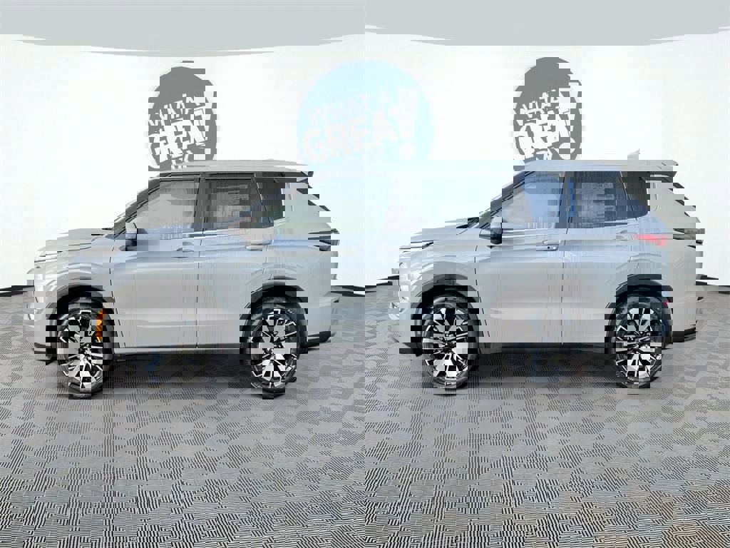 New 2026 Mitsubishi Outlander SE image 33