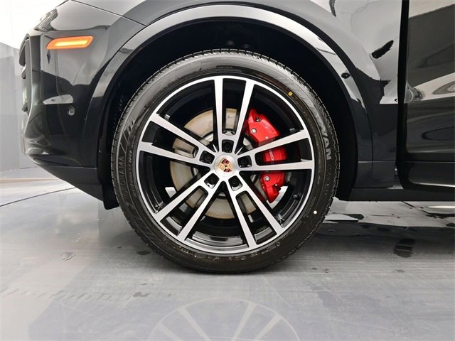 New 2026 Porsche Cayenne S image 6