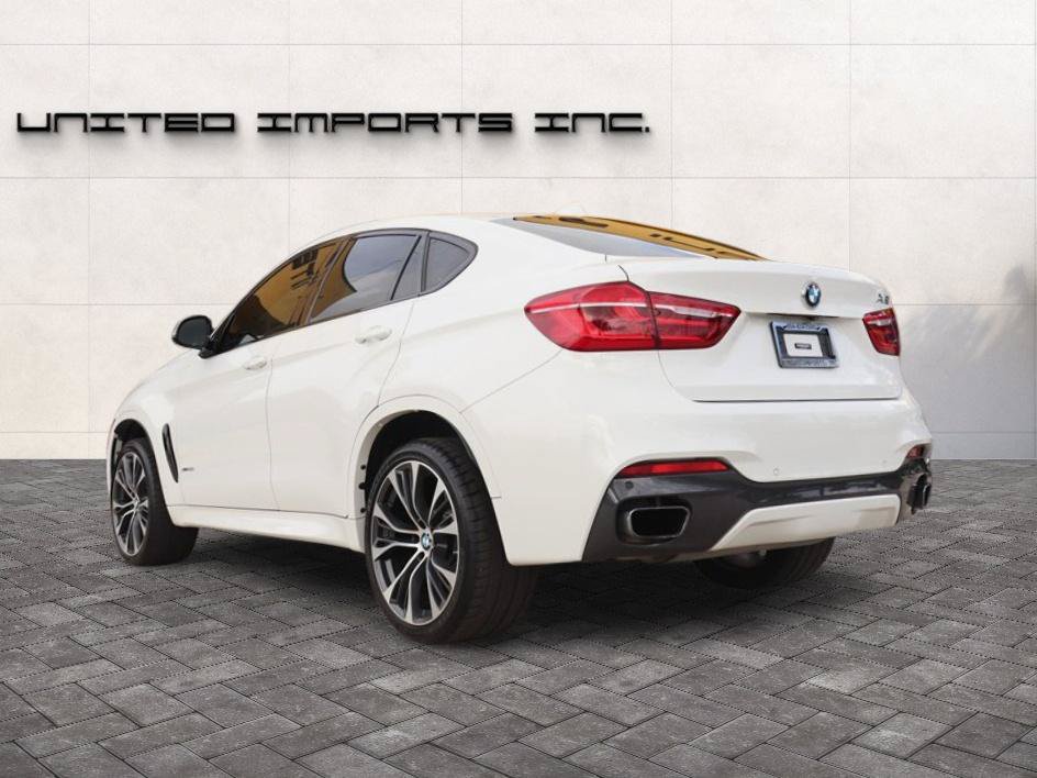Used 2019 BMW X6 xDrive50i w/ M Sport Package AWD/4WD image 5