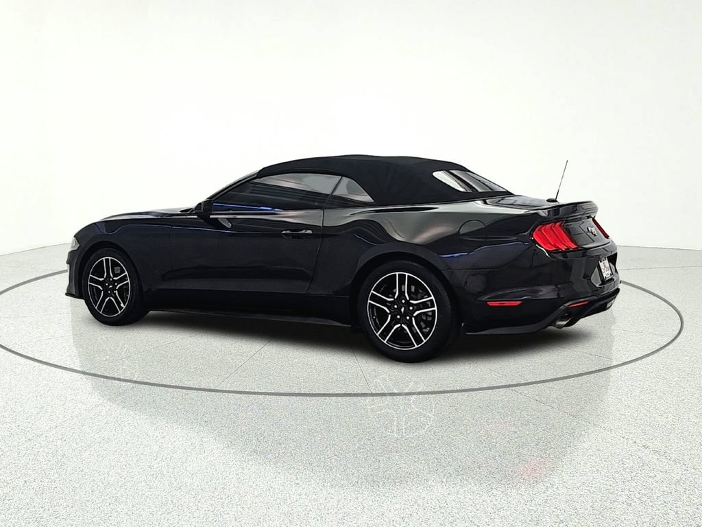 Used 2020 Ford Mustang Premium RWD image 5