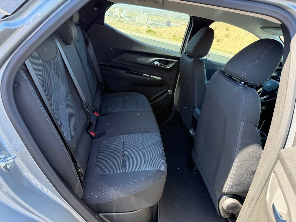 New 2027 Chevrolet Bolt LT w/ Comfort Package FWD image 14