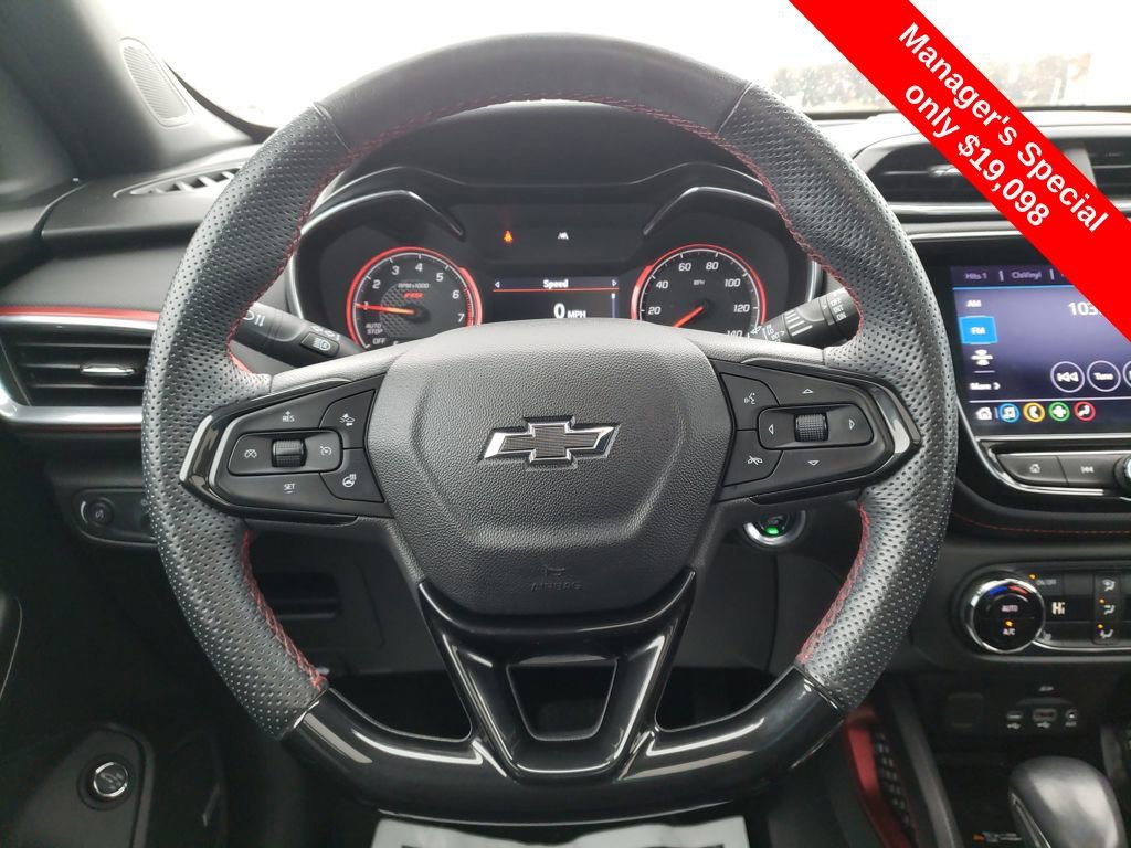 Used 2022 Chevrolet TrailBlazer RS w/ Sun and Liftgate Package image 15