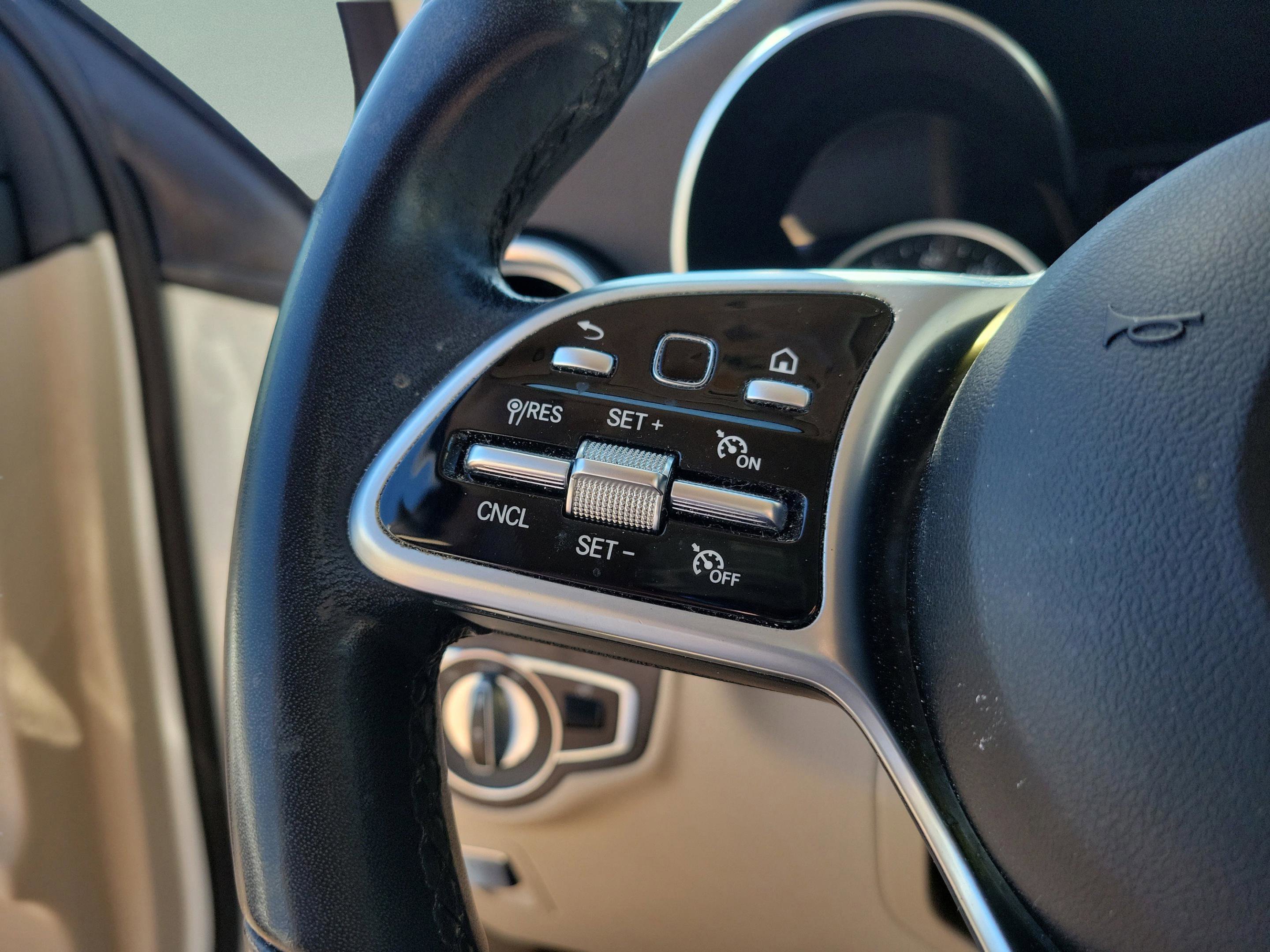 Certified 2022 Mercedes-Benz GLC 300 4MATIC image 28