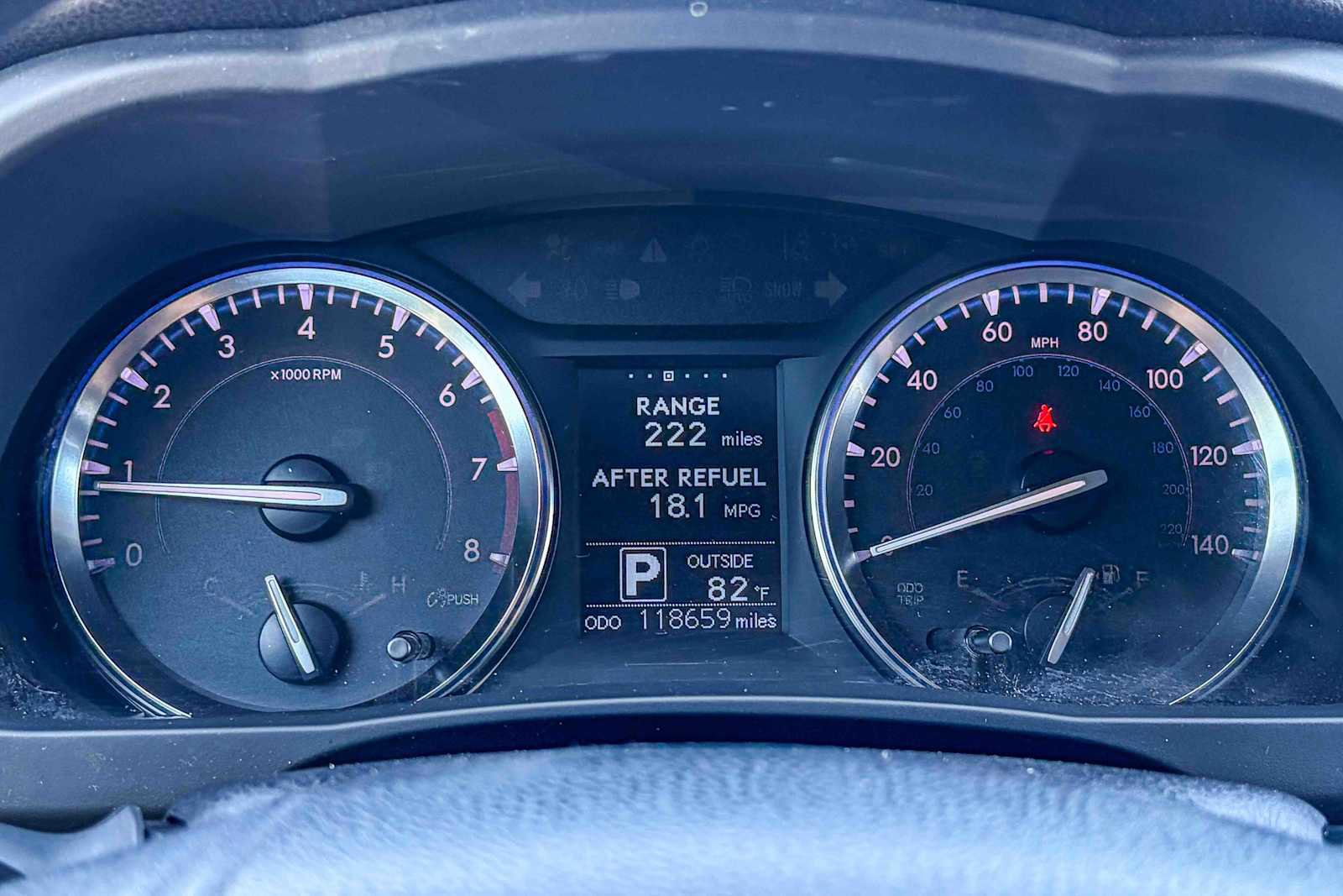 Used 2015 Toyota Highlander LE image 24