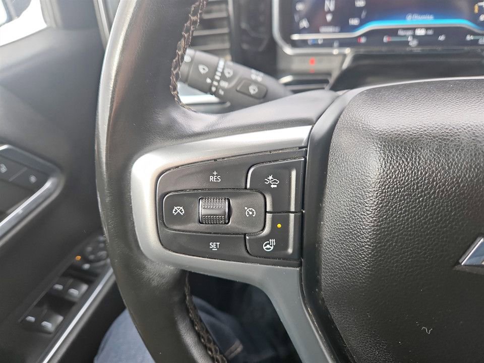 Used 2024 Chevrolet Silverado 1500 LT image 17