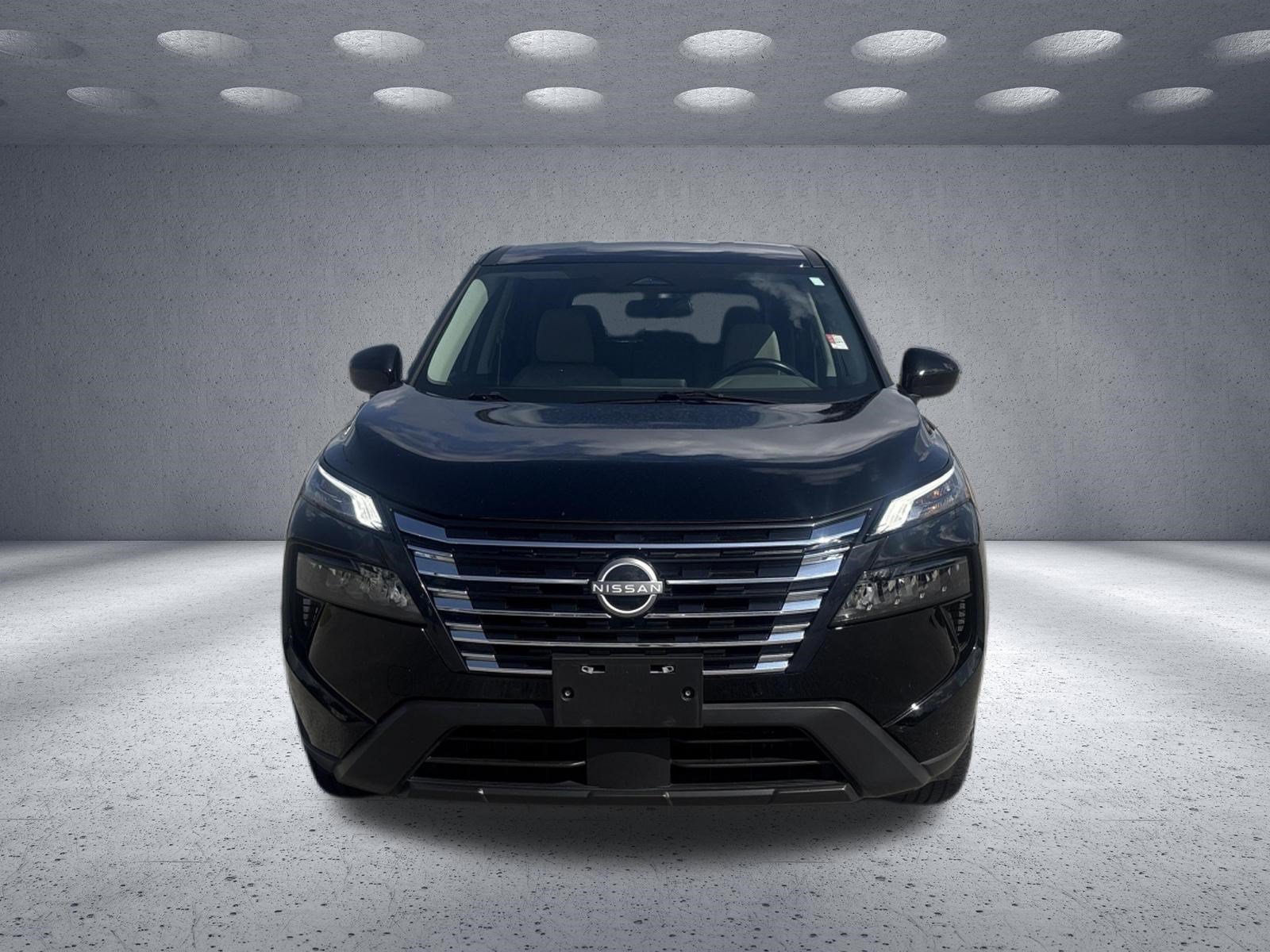 Used 2025 Nissan Rogue SV AWD/4WD image 8