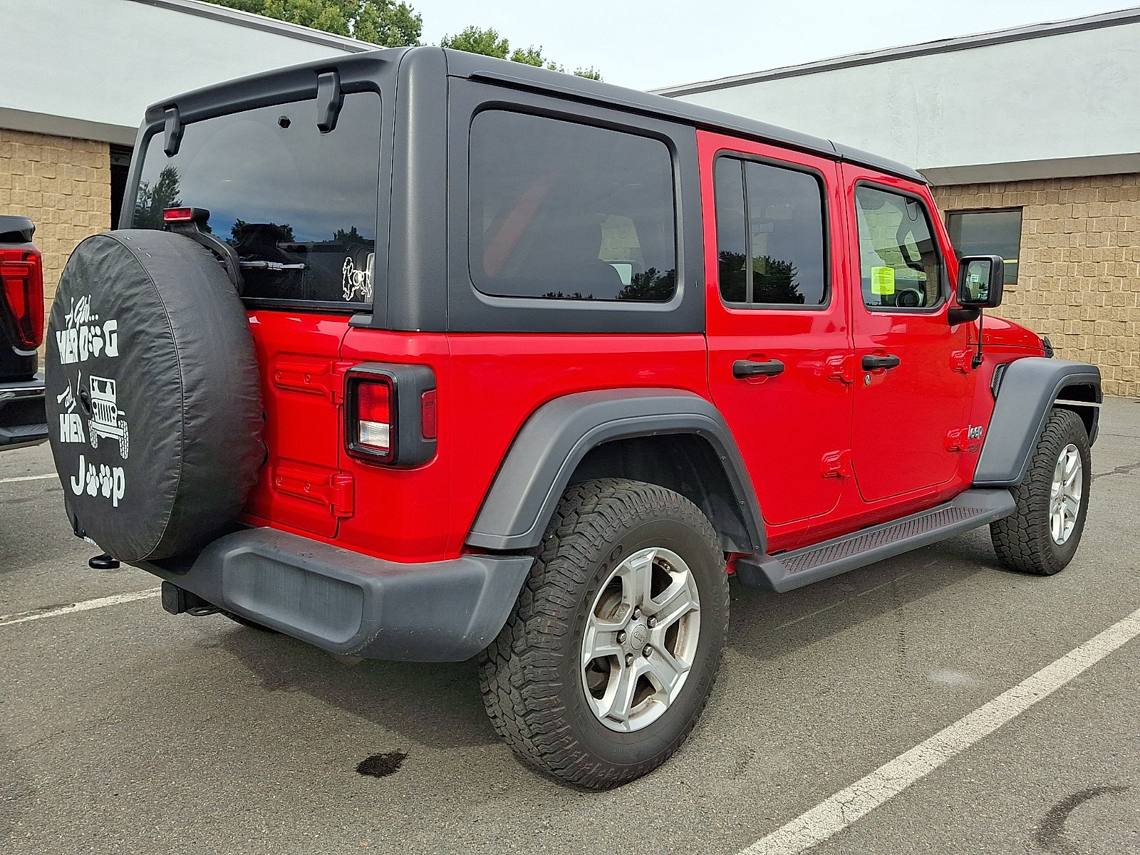 Used 2018 Jeep Wrangler Unlimited Sport S AWD/4WD image 4