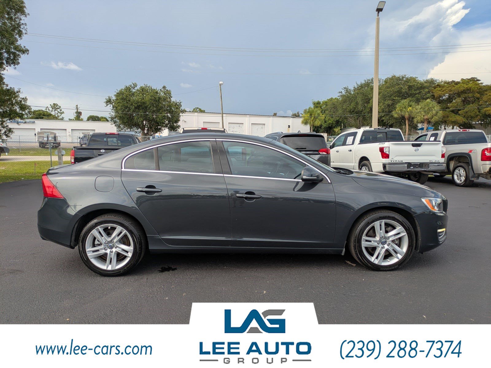 Used 2014 Volvo S60 T5 FWD image 2