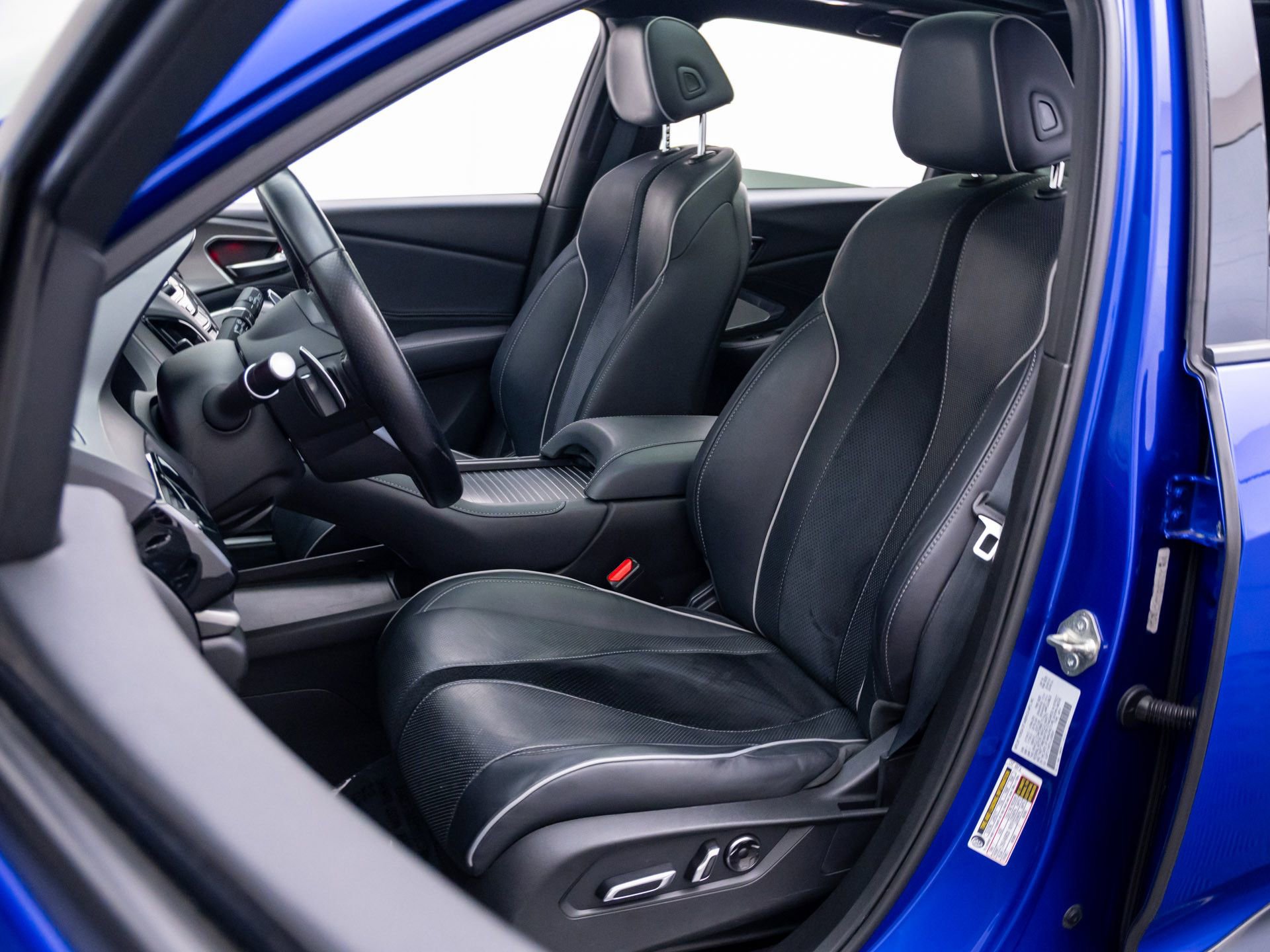 Used 2019 Acura RDX A-Spec image 16