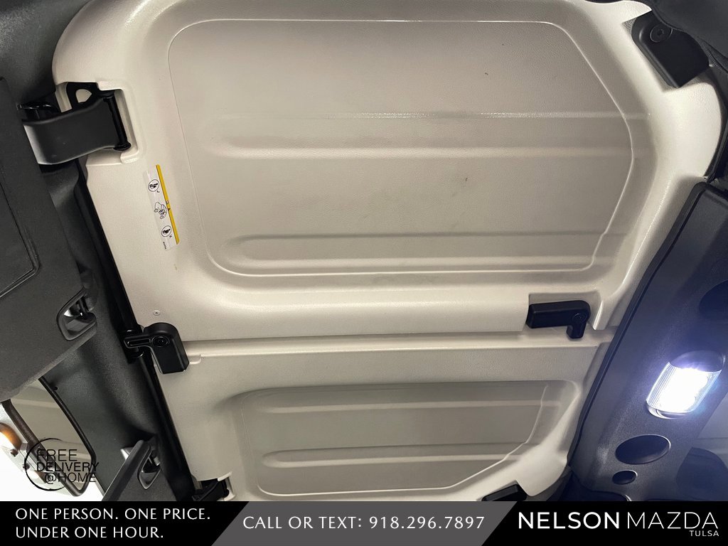 Used 2017 Jeep Wrangler Unlimited Rubicon image 30