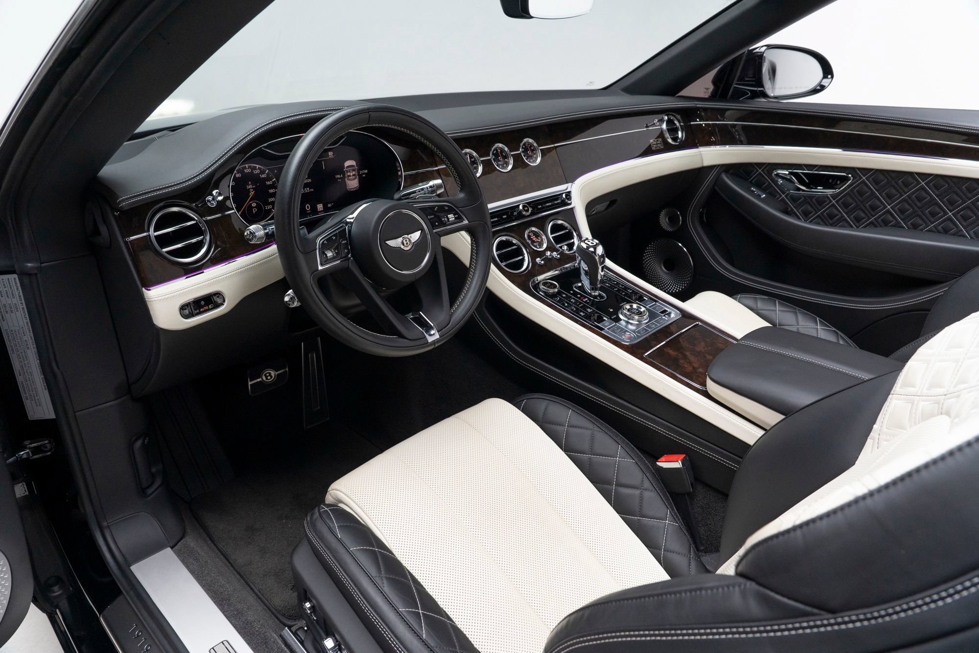 Used 2020 Bentley Continental GT First Edition AWD/4WD image 13