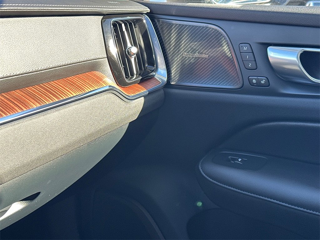 Used 2024 Volvo S60 B5 Ultimate w/ Climate Package image 30