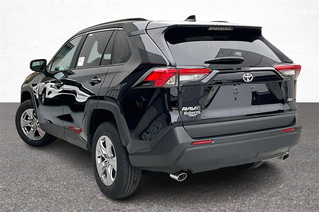 New 2025 Toyota RAV4 XLE w/ Convenience Package image 3