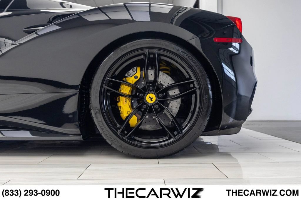 Used 2019 Ferrari 488 Spider RWD image 18
