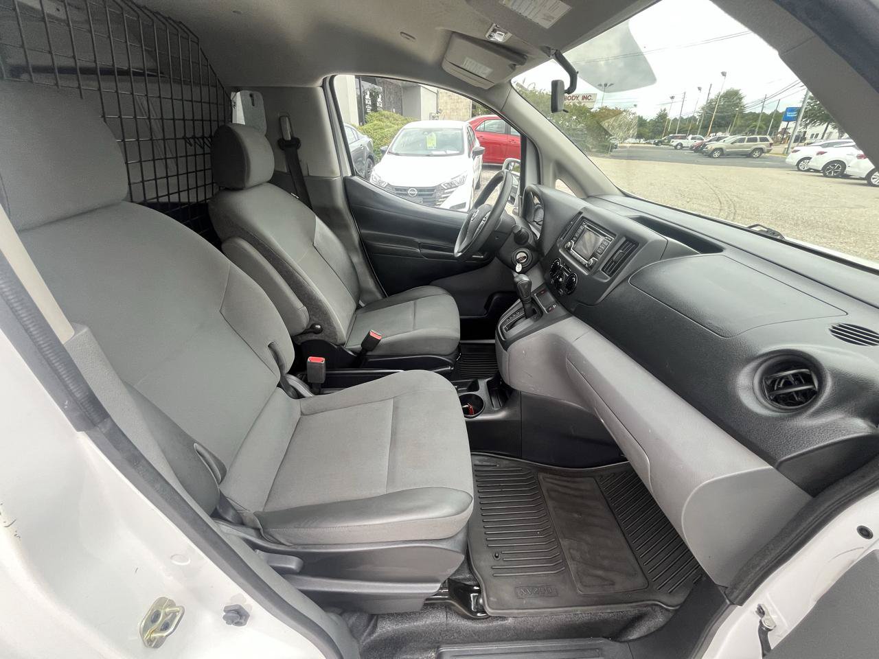 Used 2019 Nissan NV200 SV w/ Back Door Glass Package FWD image 24