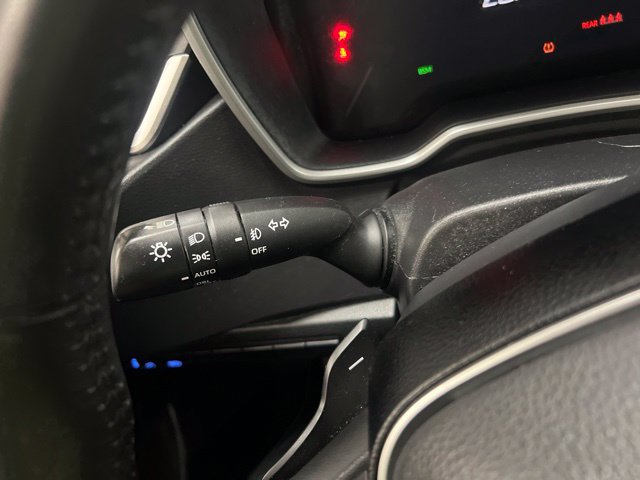 Used 2019 Toyota Corolla XSE FWD image 19