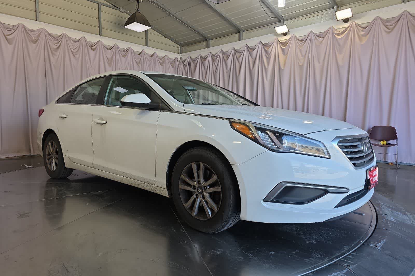 Used 2016 Hyundai Sonata SE FWD image 10